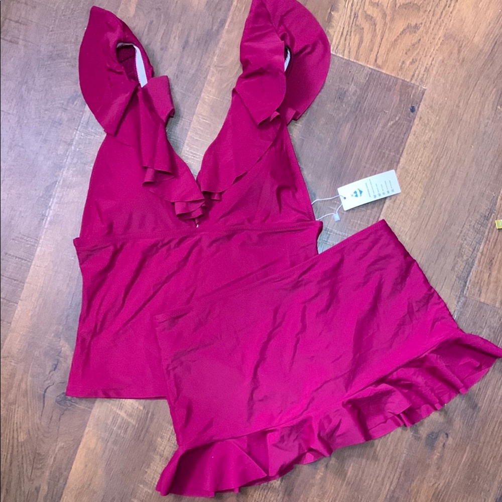 Elegant Pink Ruffle Bikini Set
